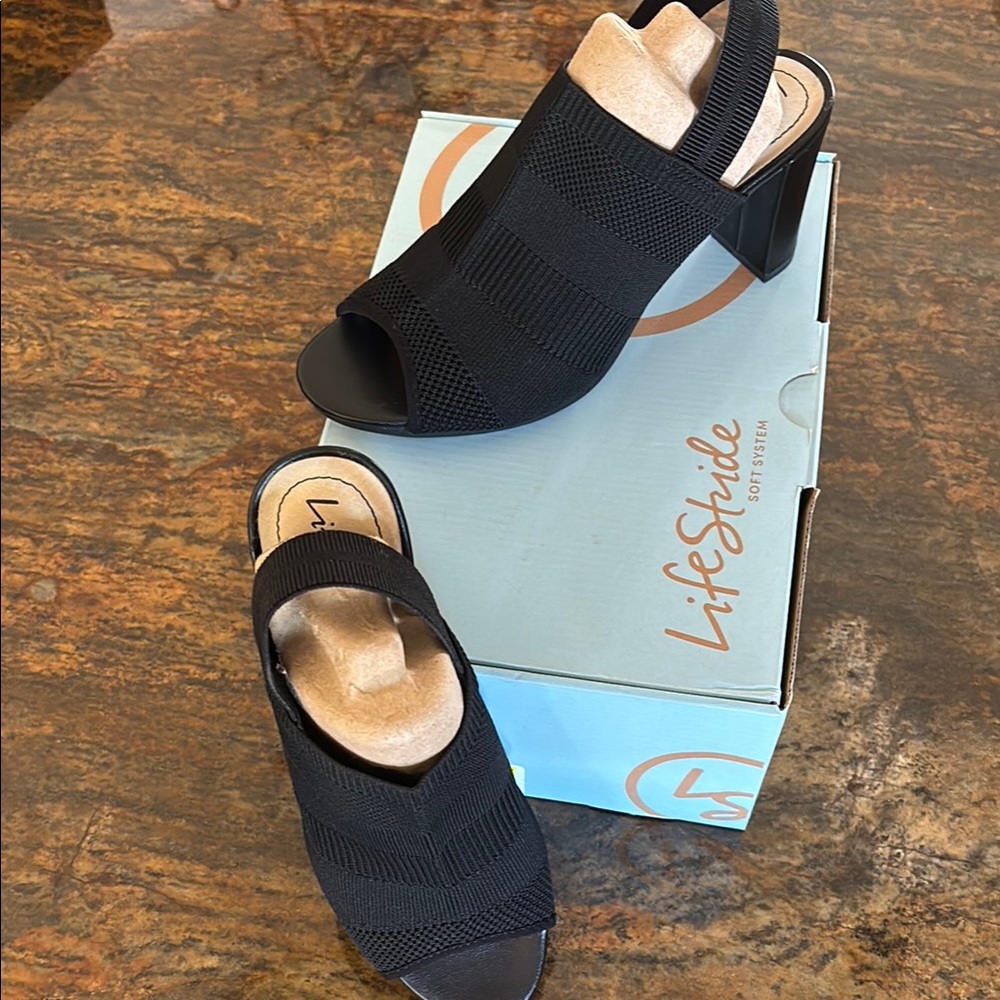 LifeStride Afton Black Flyknit Heels